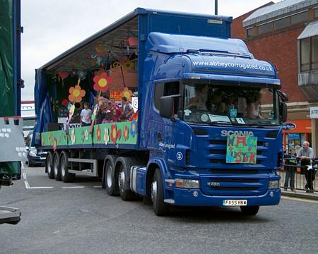 Carnival 33.jpg